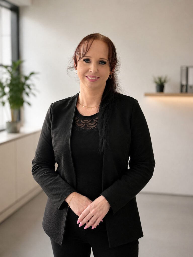 health care agentur hamburg arbeitnehmerueberlassung kristina bahr - Jobs Arbeitnehmerüberlassung Pflege, Medizin und Erziehung - Health Care Agentur